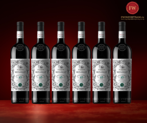 Rượu vang Auswan Creek Diplomat 45 Shiraz